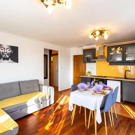 Olive Garden House In Zrnovnica With A View & Bbq Villa Exterior foto