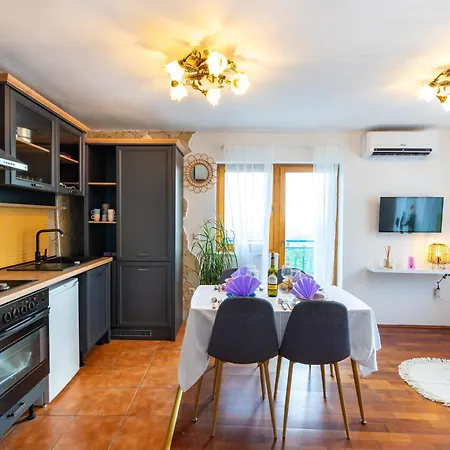 Olive Garden House In Zrnovnica With A View & Bbq Villa Exterior foto