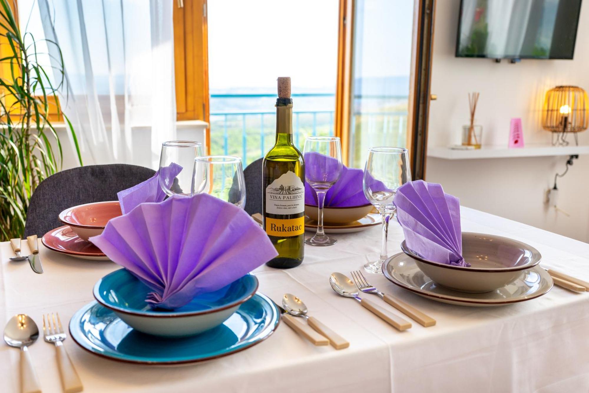 Olive Garden House In With A View & Bbq Holiday home